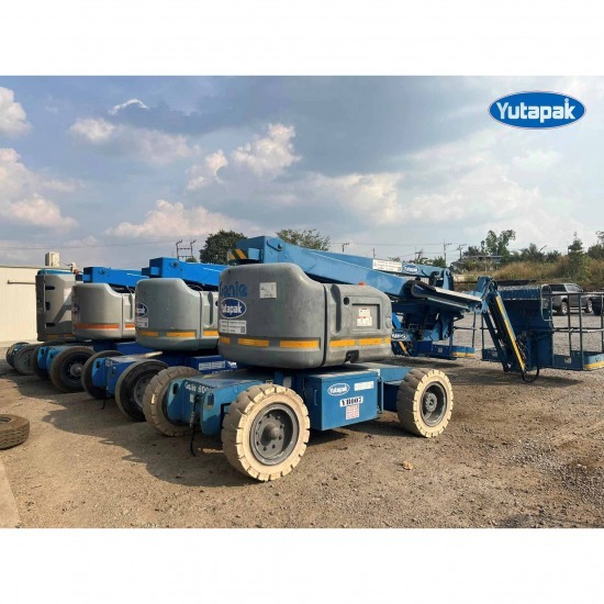 ให้เช่ารถกระเช้าไฟฟ้าบูมลิฟท์ ให้เช่ารถกระเช้าไฟฟ้าบูมลิฟท์  เช่าBoom Lift 